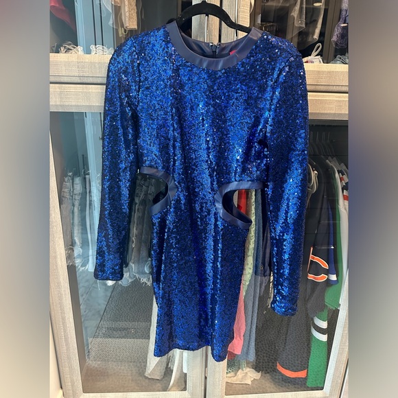 Staud Dolce cut-out sequined mini dress - size M - Picture 7 of 10